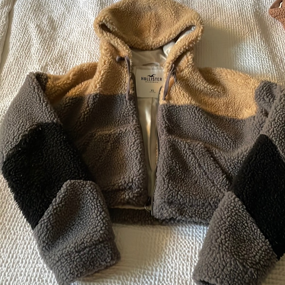 HOLLISTER jacket